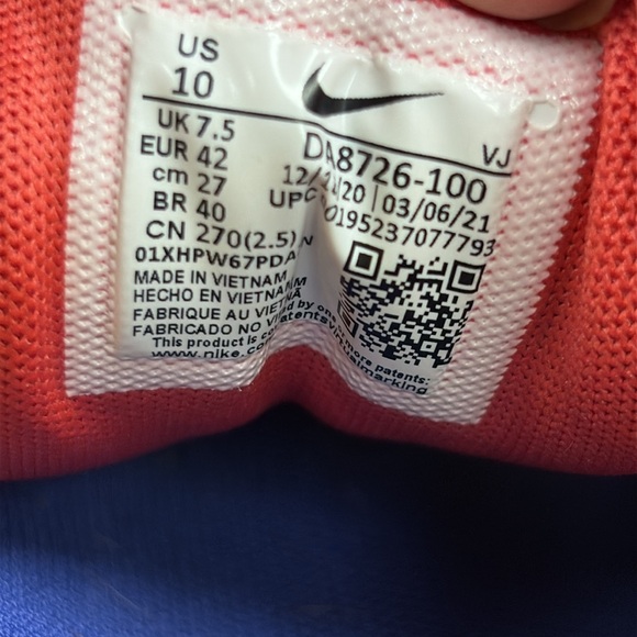 SOLD IN STORE Nike Air Max 90 Pistachio Frost (Women's) DA8726-100 Size 10 - Picture 6 of 10